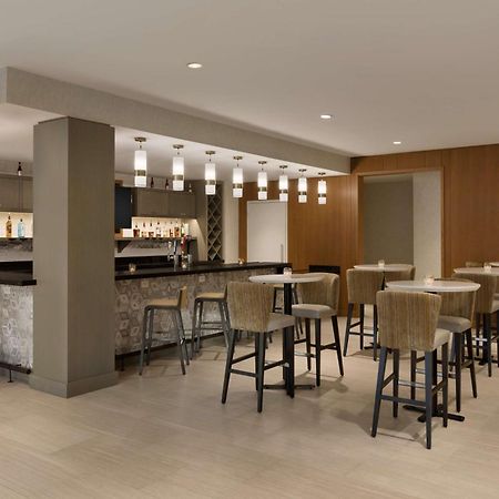 Hilton Garden Inn Newtown Square Radnor Екстериор снимка